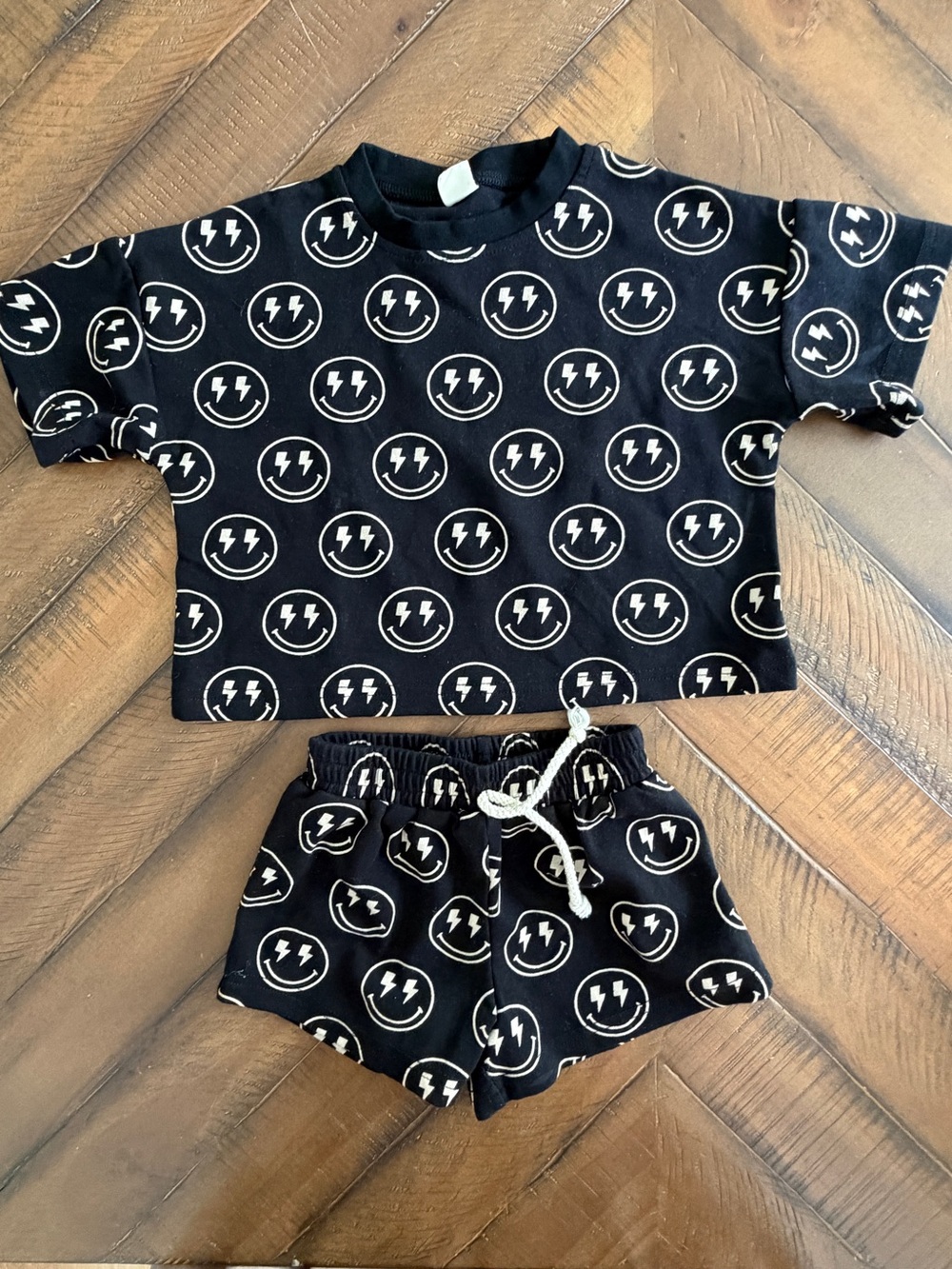 Lucky Panda Kids Shorts Set | Electric Smiley 18-24M